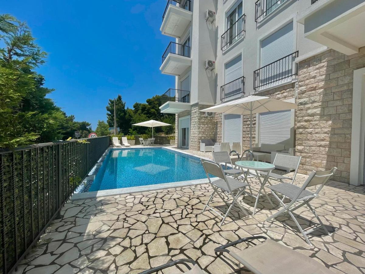 Seaside Apartments Sword Бар Экстерьер фото